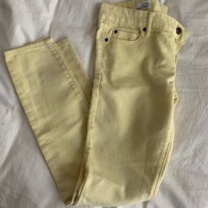 yellow gap jeans